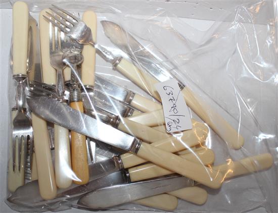 Large quantity of bone handled knives and 11 pairs of fish eaters